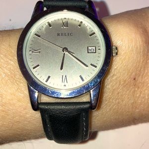 Relic watch with waterproof leather band